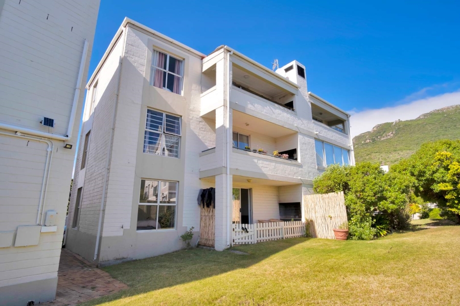 To Let 2 Bedroom Property for Rent in Beach Estate Western Cape